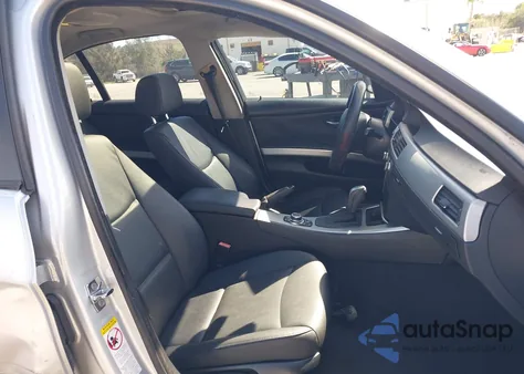 2009 BMW 328I z USA, uszkodzony, nr VIN WBAPH77559NM29231